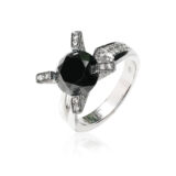 Anello Cross con diamante nero