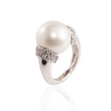 Pearl Ring