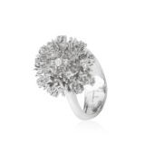 White Gold Curly Slit Ring