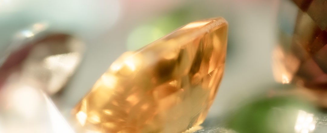 valutare le pietre preziose, Come valutare le pietre preziose: le cose da sapere