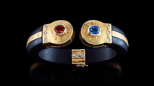 Bracciale in ebano e oro