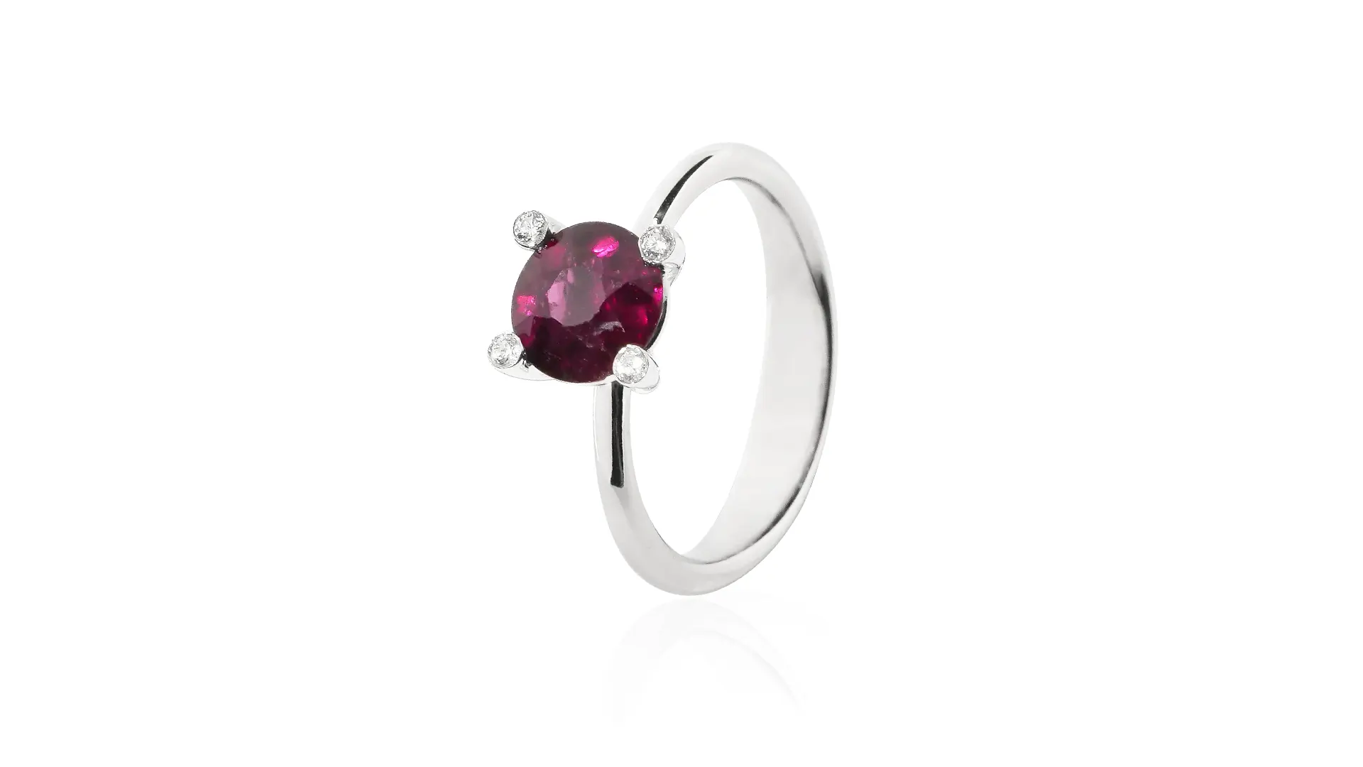 Anello con tormalina